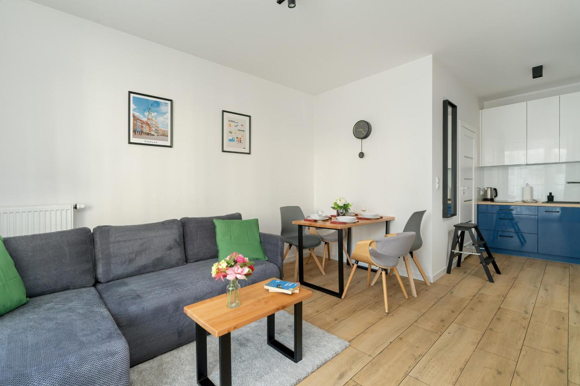 Stylish & Comfy Garbary Apartments With Parking By Noclegi Renters Познань Экстерьер фото